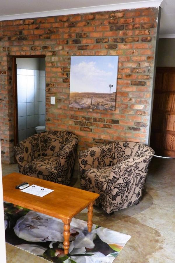 Maretlwane Guesthouse Бъфелспуурт Екстериор снимка