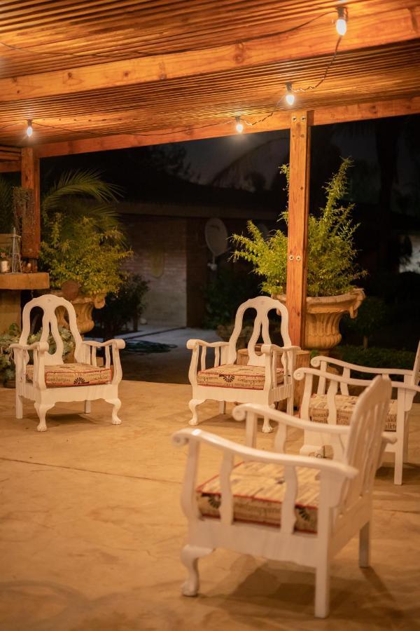 Maretlwane Guesthouse Бъфелспуурт Екстериор снимка