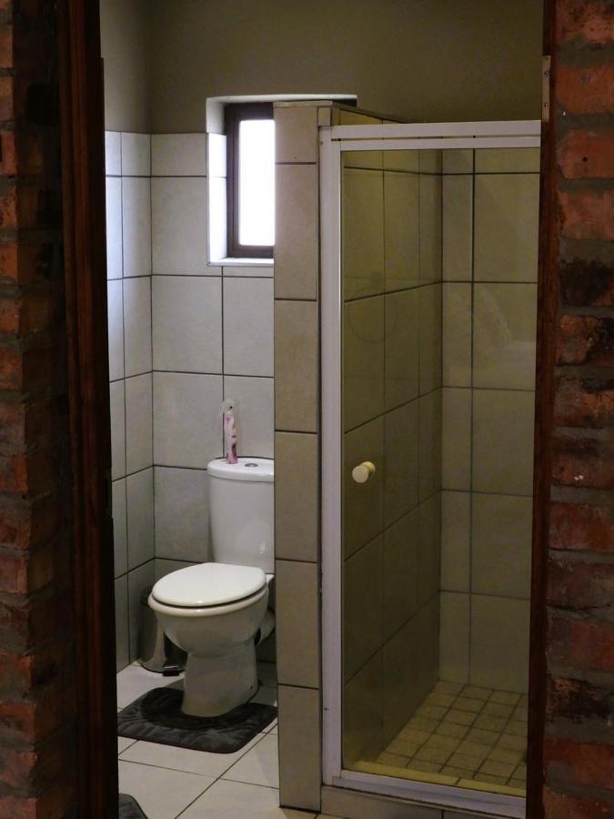 Maretlwane Guesthouse Бъфелспуурт Екстериор снимка
