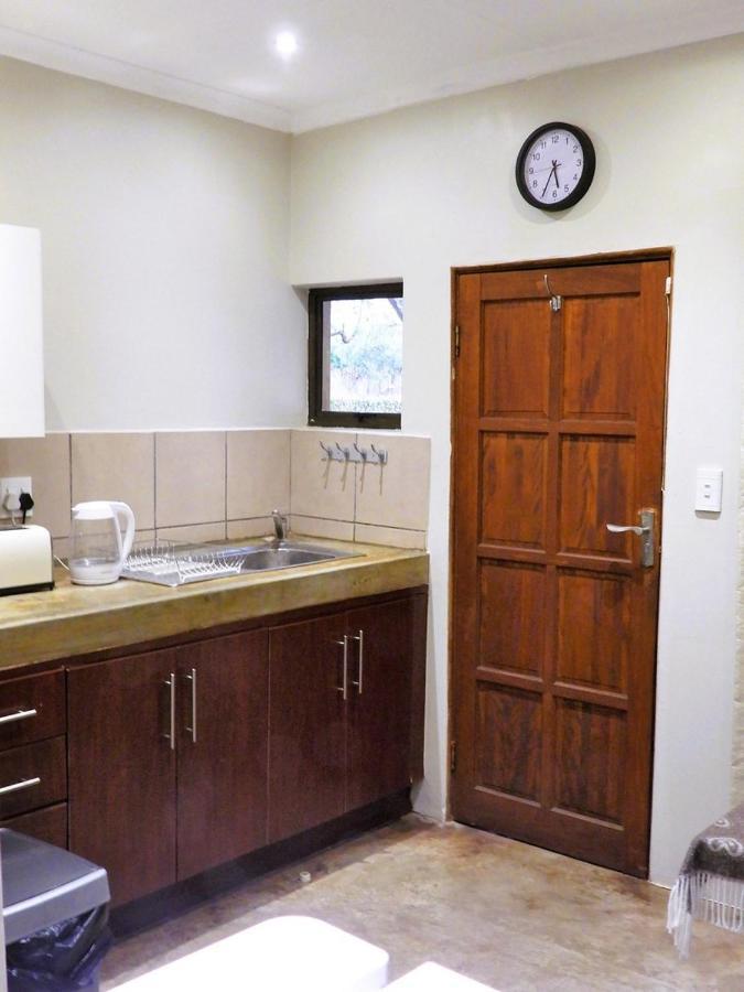 Maretlwane Guesthouse Бъфелспуурт Екстериор снимка