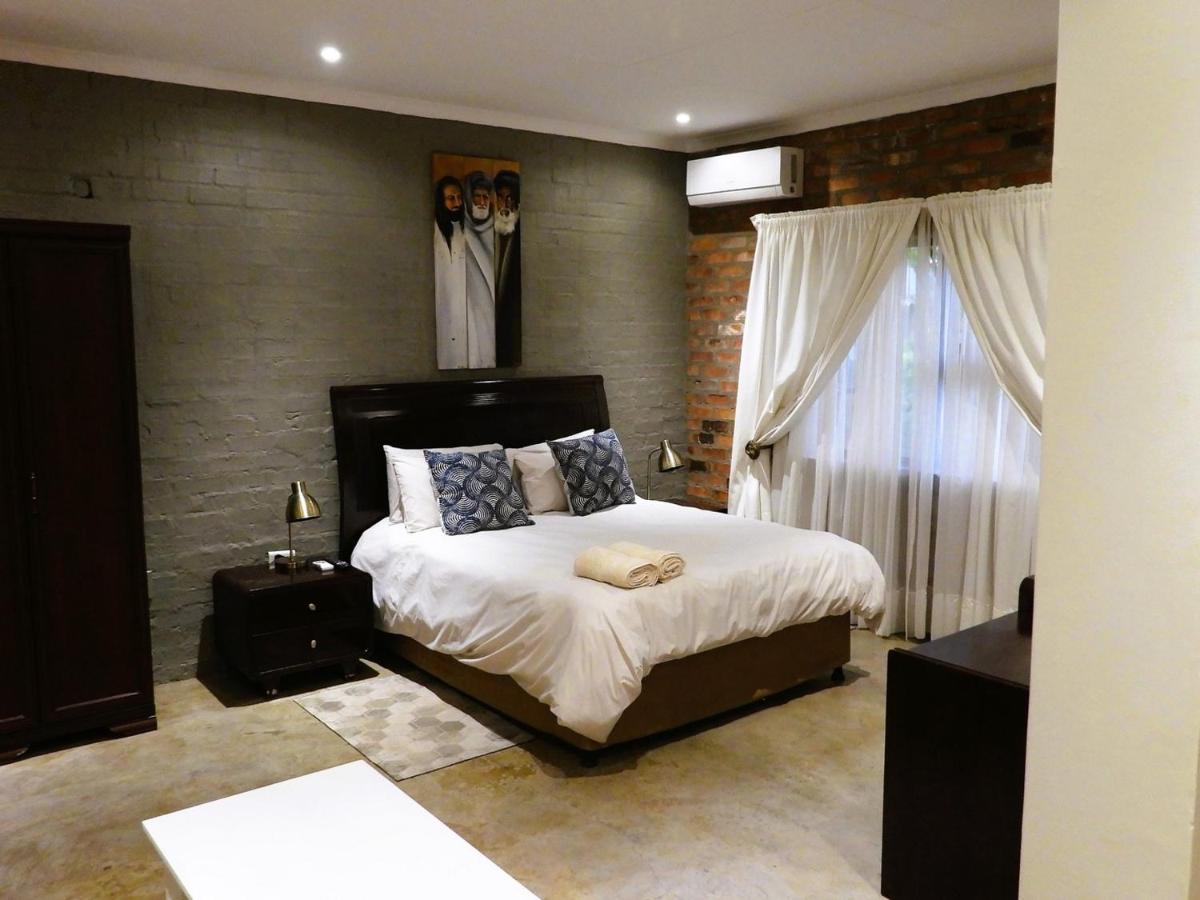 Maretlwane Guesthouse Бъфелспуурт Екстериор снимка